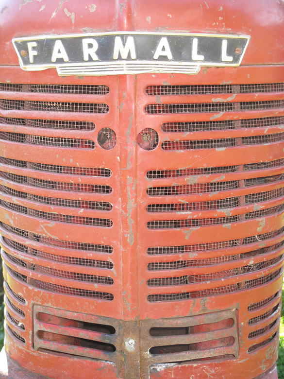 International Harvester Farmall Farmall h Grill